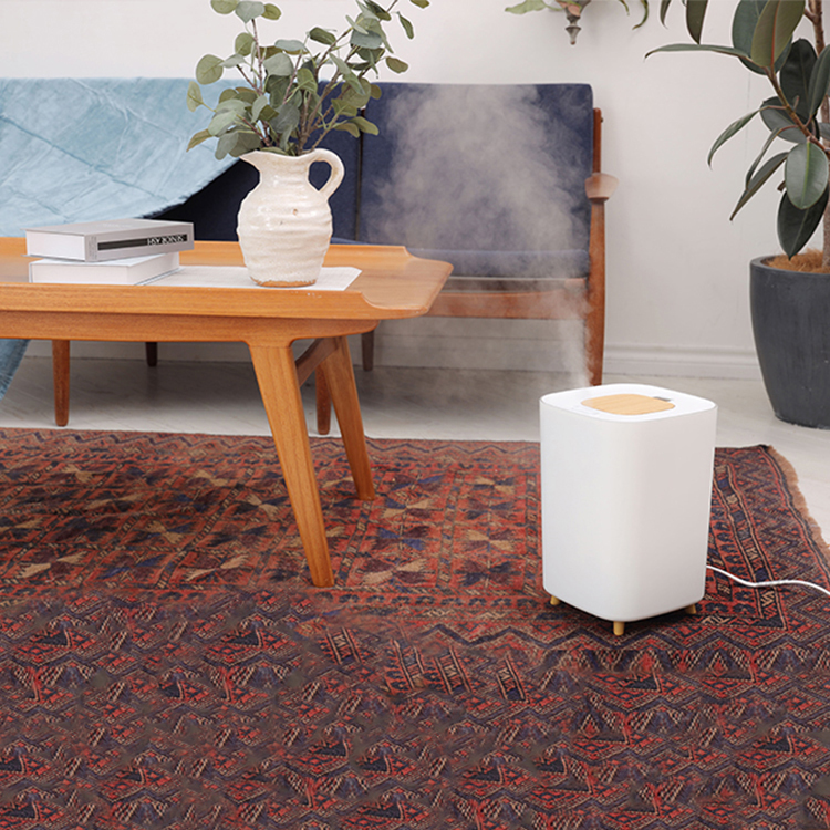 加湿器、アロマディフーザーの
おすすめ商品 HUMIDIFIER / AROMA DIFFUSER