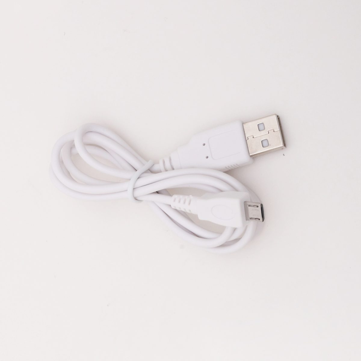 充電用USBケーブル