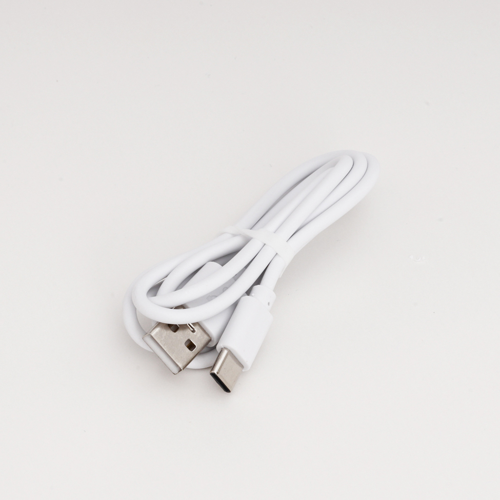 充電用USBケーブル