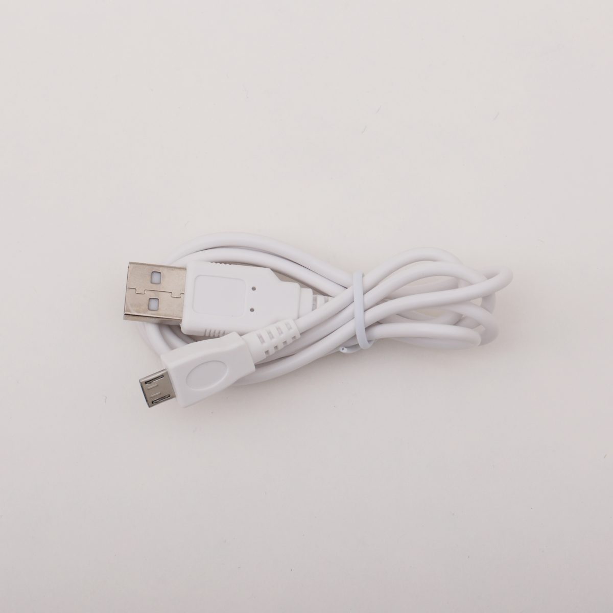 充電用USBケーブル