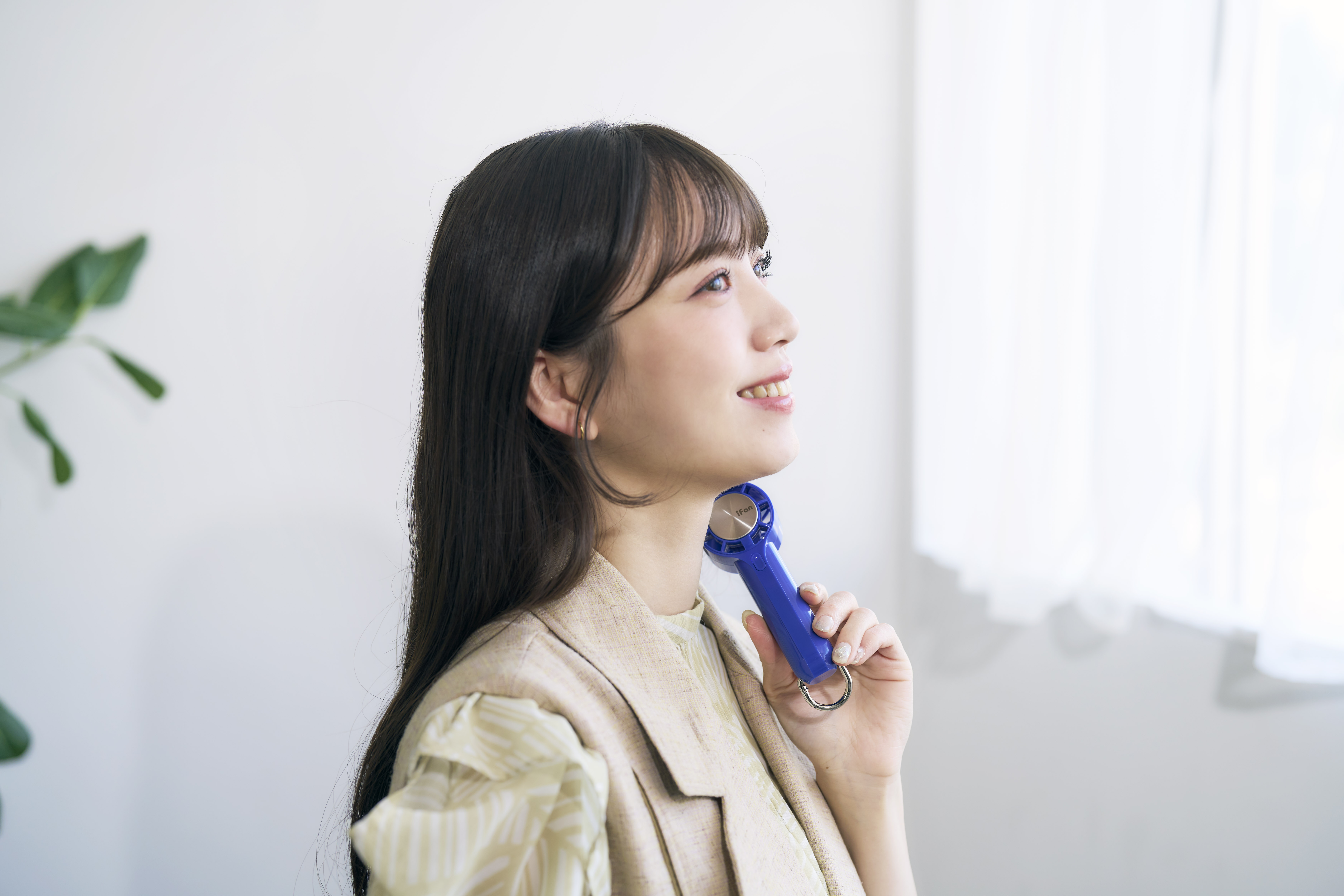 3段階調節と冷却モードを搭載